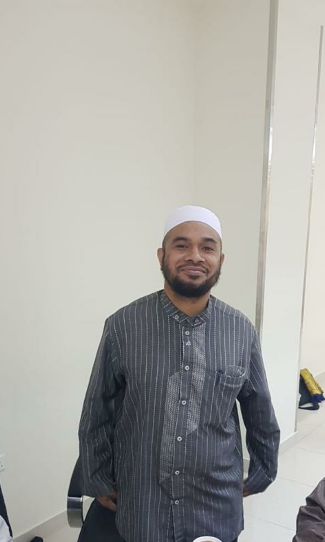Reviewing David Ausubel’s Theory, STIBA Lecturer Graduated from the Doctoral Program of the Islamic University of Medina with the Summa Cum Laude predicate
