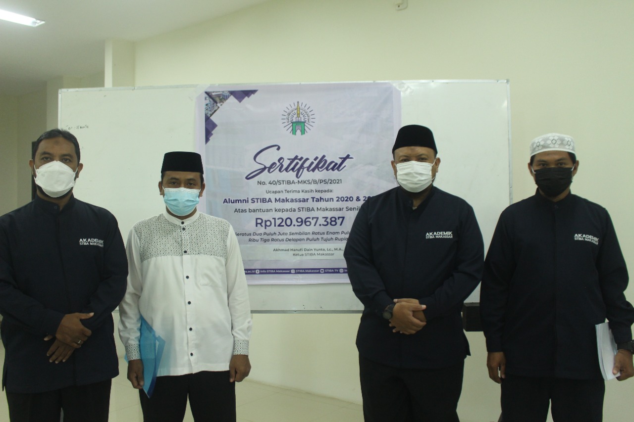 STIBA Receives Alumni Assistance Funds Worth More than IDR 120 Million