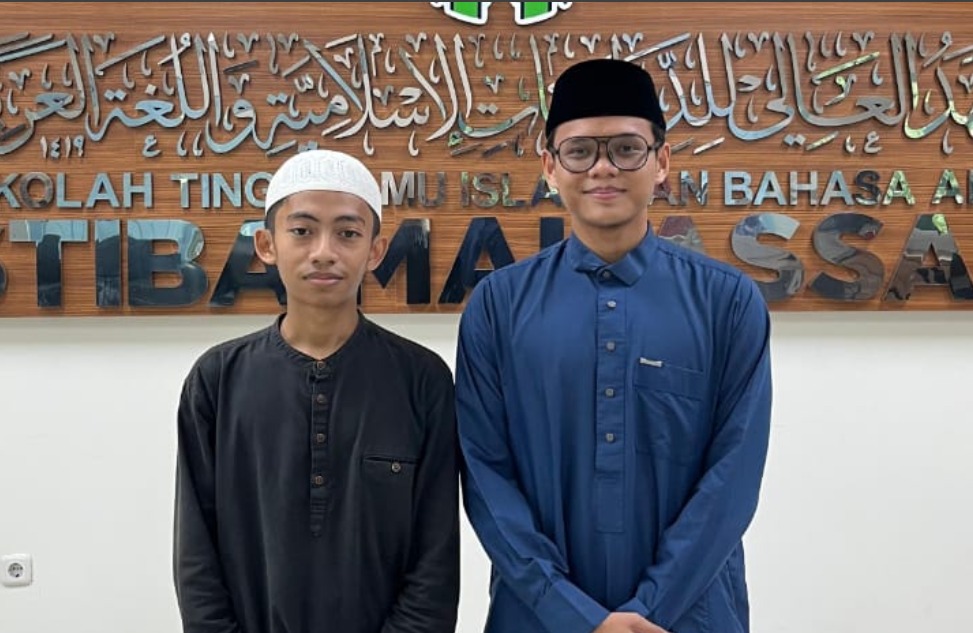 Mahasiswa STIBA Makassar Raih Juara 1 Nasional dalam Lomba Hifzhul Hadis IMSYAC 2025